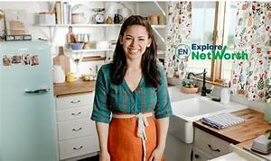 Molly Yeh Age, Wiki, Biography, Net Worth, Husband, Kids, Height