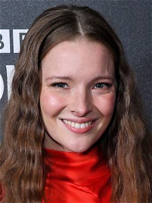 Morfydd Clark Husband – Is the Actress Married? Facts We Know About Her