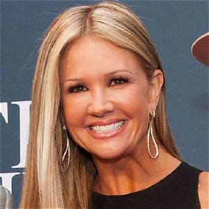 Nancy O’dell’s Net Worth, Age, Height, Weight, Husband, Kids, Bio-Wiki