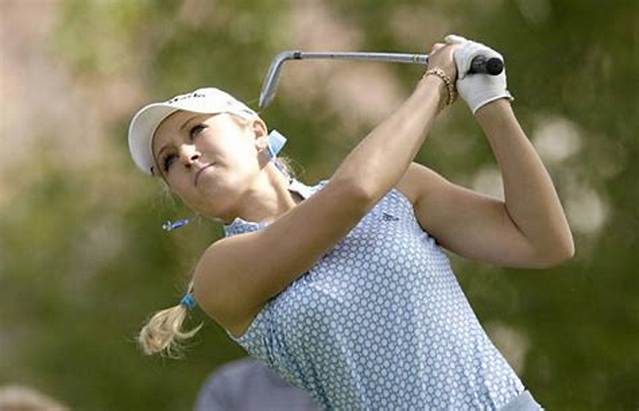Natalie Gulbis Net Worth: How Rich Is the Lpga Golfer?