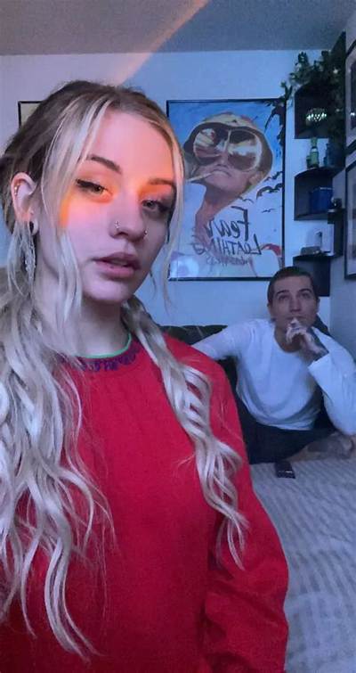 Nathan Schwandt New Girlfriend Dominique Aka Darnitdomi: Get to Know Her