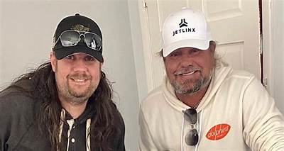 Neil Jason Wharton Age Wikipedia, Biography, Net Worth, Wife, Mother, Vince Neil