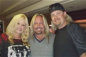 Neil Jason Wharton (Vince Neil Son) Age, Wiki, Net Worth, Family, 2019