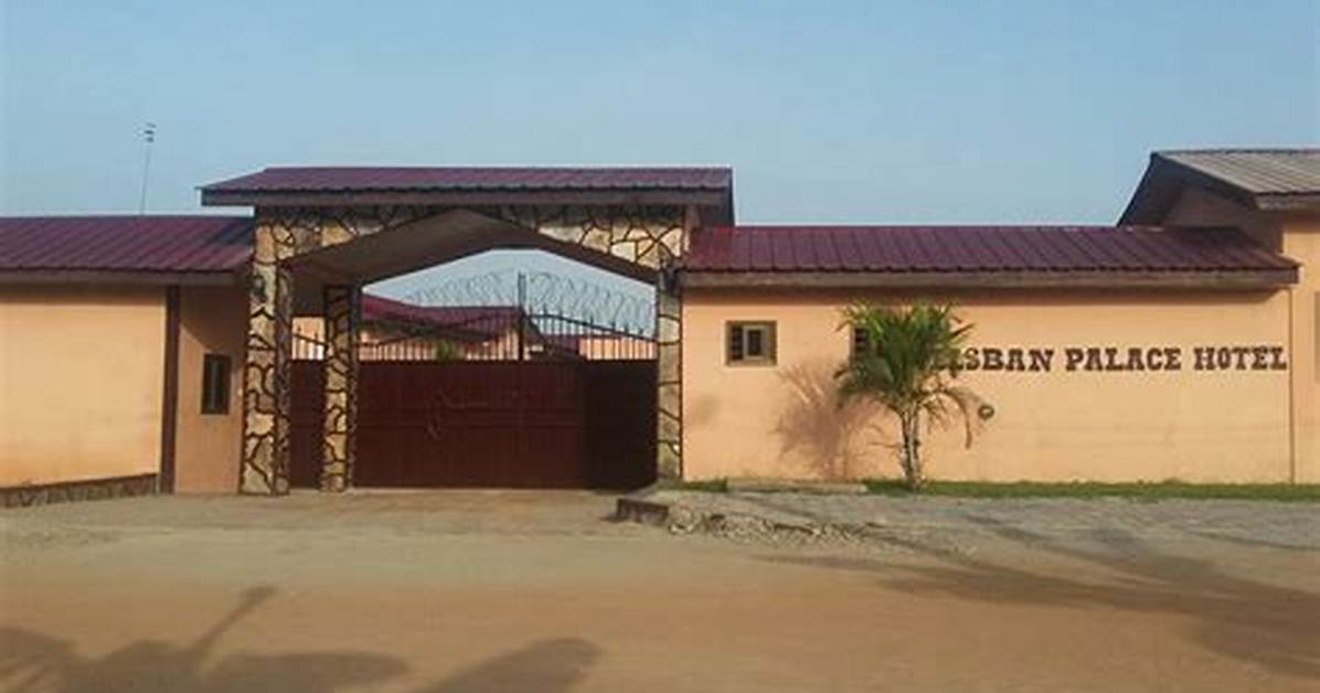 Nelsban Palace Hotel, Begoro, Ghana