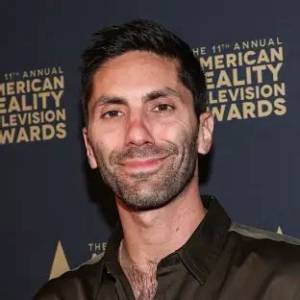 Nev Schulman Age, Wiki, Biography, Net Worth, Height, Wife, Children, Married Life & Children