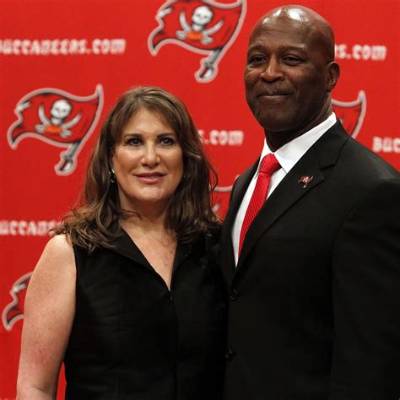 Nfl Coach Lovie Smith Wife Maryanne Smith Seems Younger Than Him- Know About Their Age Difference