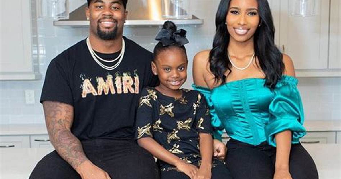 Nfl: Mike Davis Wife Name, Is He Married? More on His Family