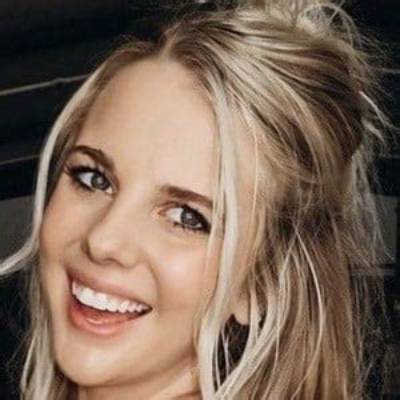 Nicole Franzel Net Worth, Wiki, Biography, Age, Height, Boyfriend, Family