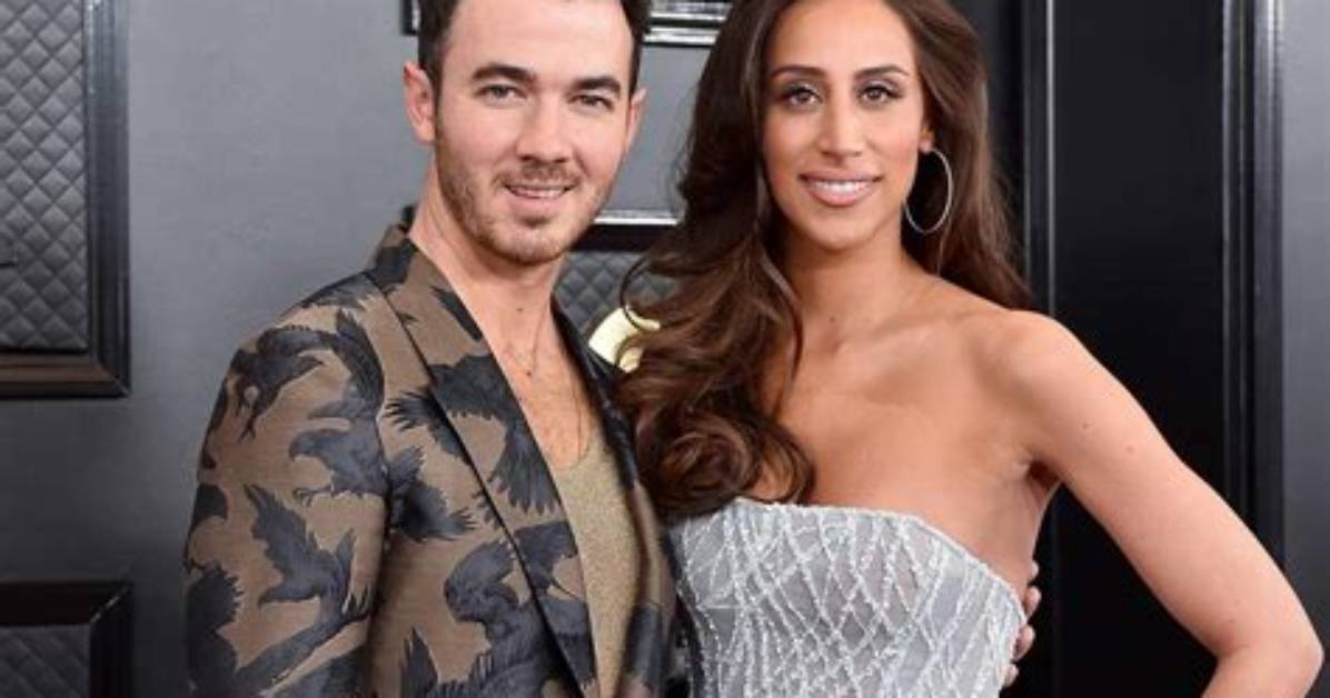 No, Kevin Jonas’ Wife Danielle Jonas Is Not Mute or Deaf- Although, She Lost Her Voice Temporarily
