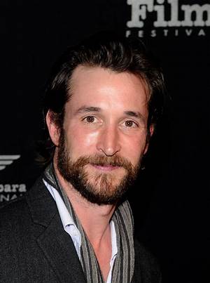 Noah Wyle’s Net Worth, Age, Height, Weight, Wife, Kids, Bio-Wiki