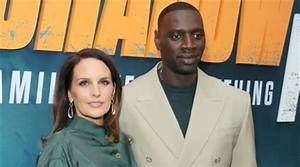 Omar Sy: Wife, Net Worth, Tattoos, Smoking & Body Facts