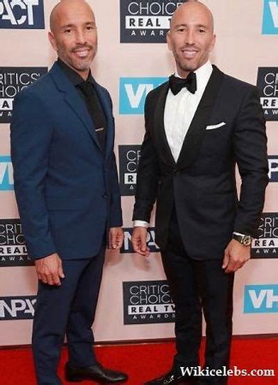 Oppenheim Brothers: Jason Oppenheim Height Weight: Net Worth, Wife, Gay, Wiki, Biography