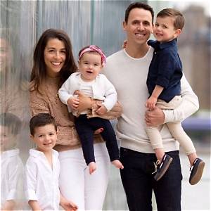 Oz Pearlman Agt Wife, Age, Married, Net Worth, Children How Old Tall?