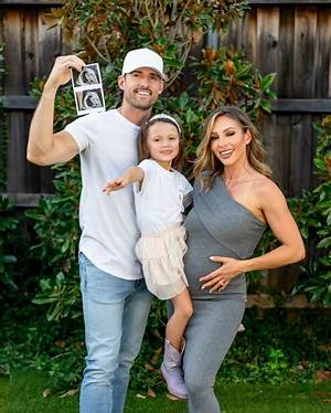 Paige Hathaway Wiki, Age, Height, Husband, Net Worth, Family, Biography