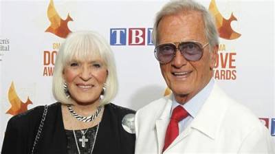 Pat Boone: Wife, Net Worth, Tattoos, Smoking & Body Facts
