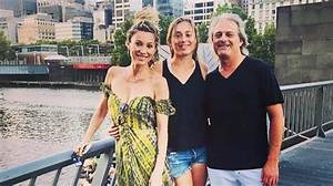 Paula Badosa Parents: Meet Mireia Gibert and Josep Badosa