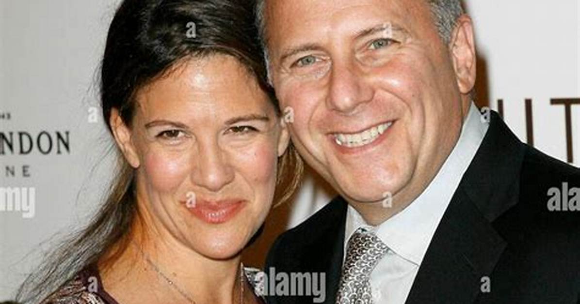 Paula Ravets Wiki: Age, Bio, Family, Children Facts on Paul Reiser Wife