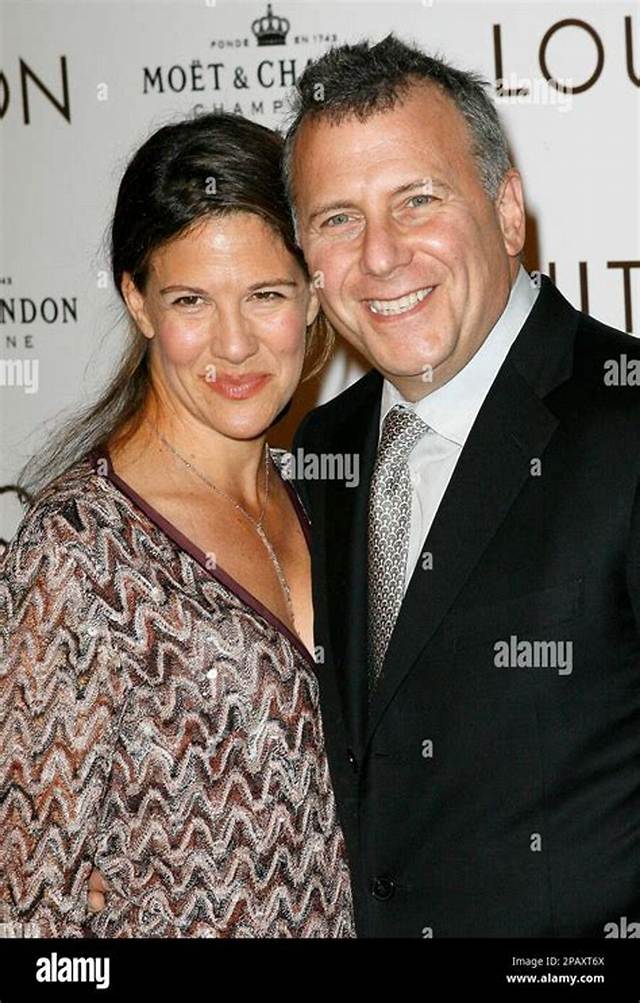 Paula Ravets Wiki: Age, Bio, Family, Children Facts on Paul Reiser Wife