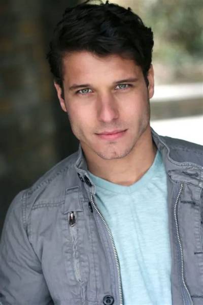 Paulie Calafiore Age, Wikipedia, Biography Net Worth, Dating, Girlfriend, Height