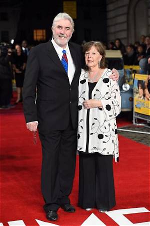 Pauline Collins, Bio, Wiki, Age, Husband, Children, Movies, Net Worth and Salary