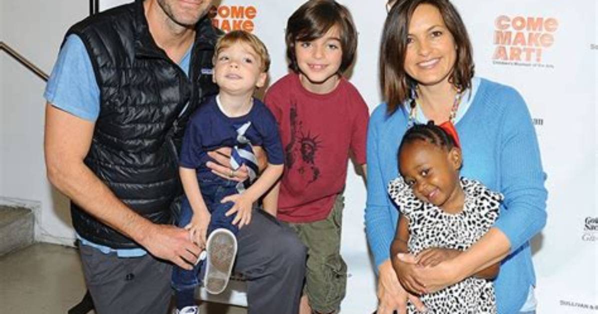 Peter Hermann Bio, Wiki, Age, Height, Wife, Family, Law and Order Svu, Movies, and Net Worth.