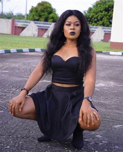 Philldella Yve Biography: Age, Boyfriend, Pictures, Net Worth, Wiki, Movies, Husband