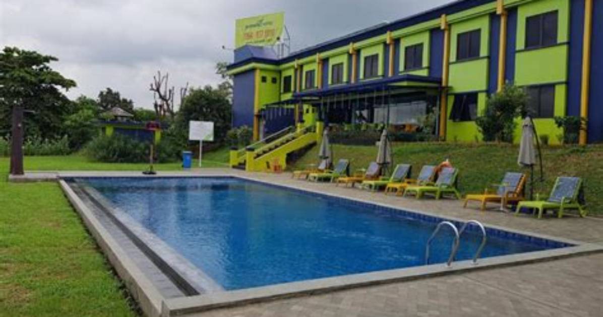 Primebiz Hotel Karawang, Cikampek, Indonesia