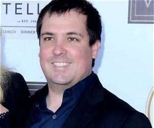 Quinton Anderson Reynolds Height, Weight, Net Worth, Age, Birthday, Wikipedia, Who, Nationality, Biography