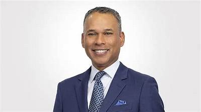 Raj Mathai Bio, Age, Family, Wife, Net Worth, Salary, Kntv
