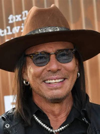 Raoul Trujillo Bio, Wiki, Age, Height, Family, Wife, Movies and Net Worth.