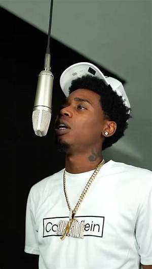 Rapper: Izolan Net Worth Age Real Name Wiki Biography Girlfriend