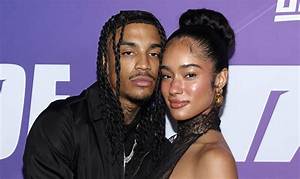 Reddit: Gunna and Lala Baptiste Relationship Timeline, What Is Lalatheislandgal Real Name?