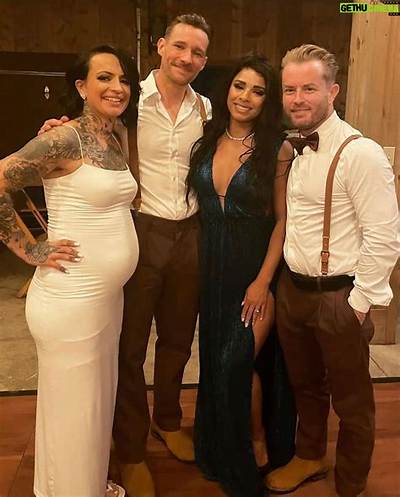Renee Michelle: Age, Birthday, Wedding, Husband, Height, Wwe, Net Worth, Wiki, Bio, Parents & More