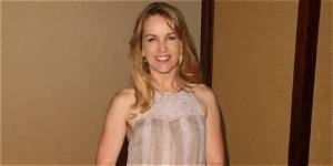 Renee O’connor: Husband, Net Worth, Tattoos, Smoking & Body Measurements