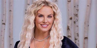 Rhoslc Whitney Rose Plastic’s Surgery Mommy Makeover: Has She Done Nose Job and Botox?
