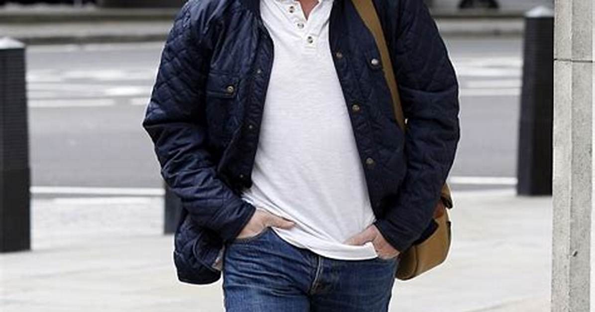 Richard Hammond: Wife, Net Worth, Tattoos, Smoking & Body Facts