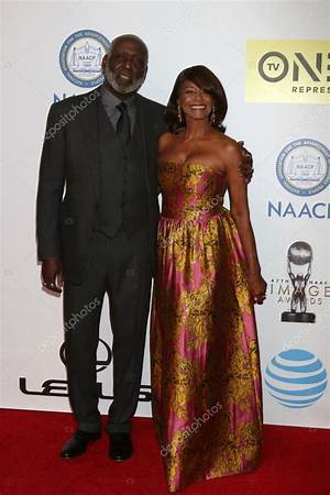 Richard Roundtree Bio, Age, Shaft, Chiildren, Wife, Net Worth, Daughters, Movies, Height, Breast Cancer and Pictures