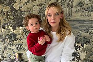 Riki Lindhome Husband: Is She Married? Everything on Her Relationship & Family