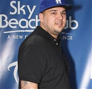 Rob Kardashian Bio, Age, Weight, Net Worth, Daughter, Sister, Parents, Hwd, Height