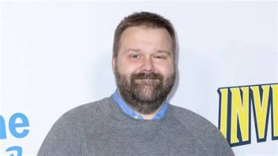 Robert Kirkman’s Net Worth, Age, Height, Weight, Wife, Kids, Bio-Wiki
