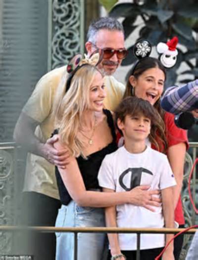 Rocky James Prinze Bio, Wiki, Age, Birthday, Mother, Dad, Sister, Worth