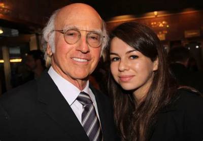 Romy David Biography, Wiki, Age, Parents, Sister, Boyfriend, Hannah Montana and Net Worth.