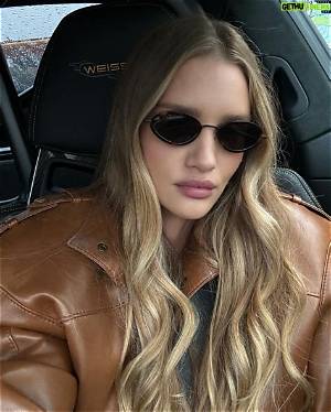 Rosie Dwyer Age, Wiki, Height, Boyfriend ( the a List) Family, How Old/Tall?