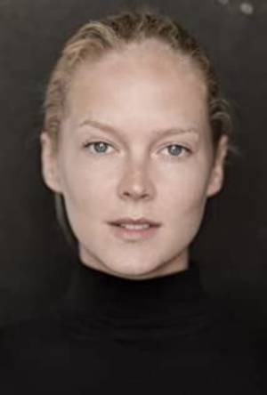 Rosy Mcewen Age and Instagram Bio: Facts to Know About
