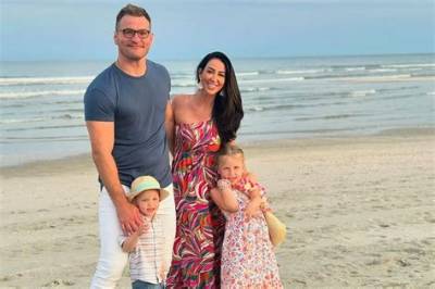 Ryan Marie Carney Age, Wiki, Biography, Wife, Children, Salary, Net Worth, Parents