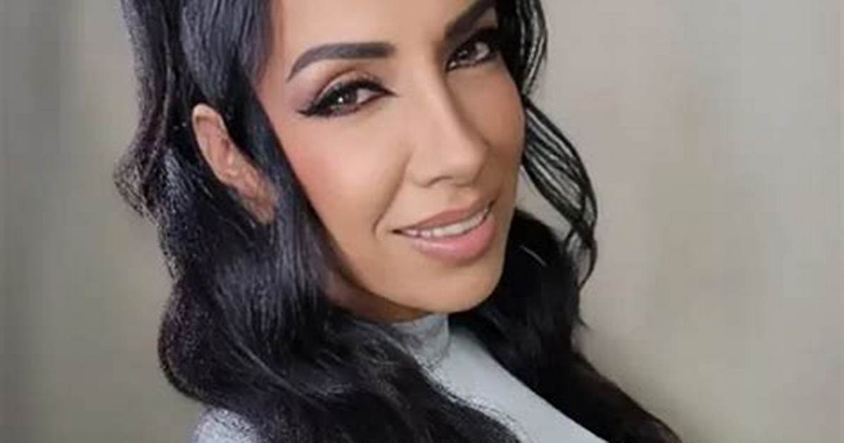 Sahra Noor Bio, Age, Family, Husband, Net Worth and Linkedin