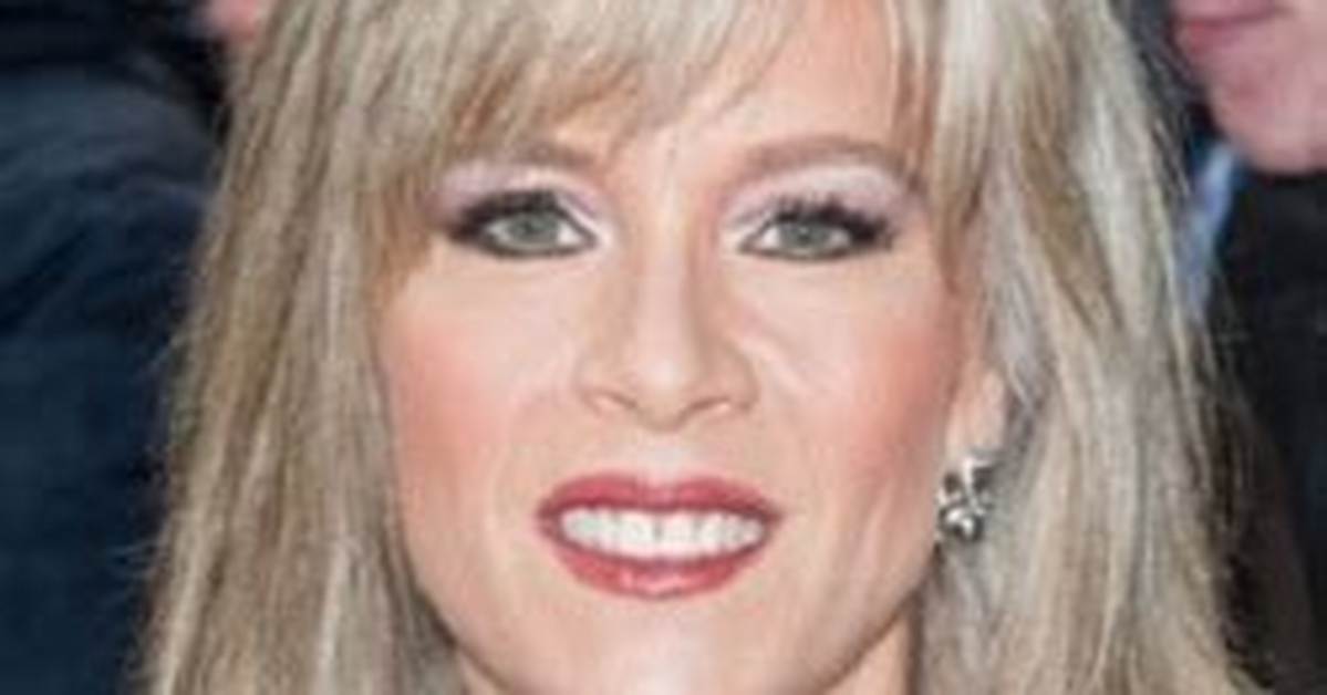 Samantha Fox Height: How Tall Is Samantha Fox?