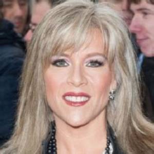 Samantha Fox Height: How Tall Is Samantha Fox?