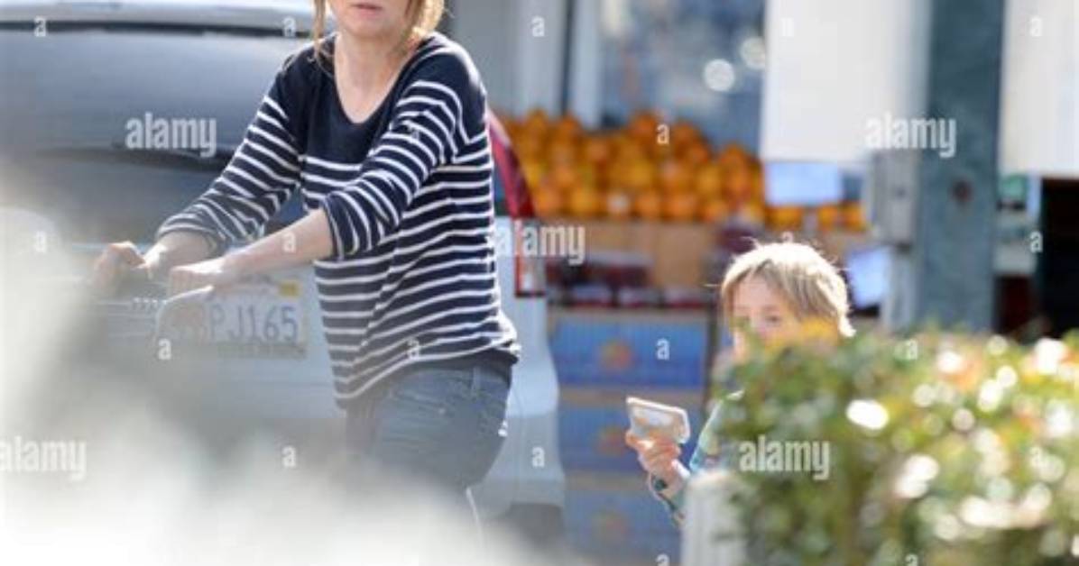 Sarah Chalke Son: Charlie Rhodes Afifi Birthday, Age, Father, Biography