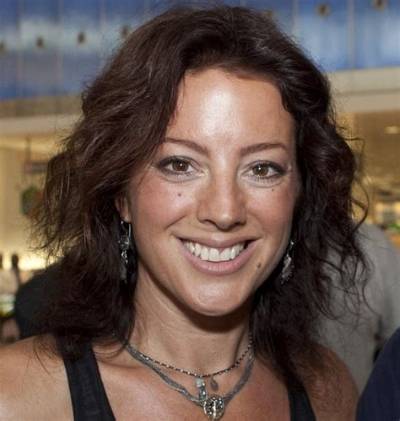 Sarah Mclachlan’s Net Worth, Age, Height, Weight, Husband, Kids, Bio-Wiki